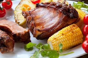 Side dishes for ribs - great ideas for what to serve with ribs (corn on the cob)